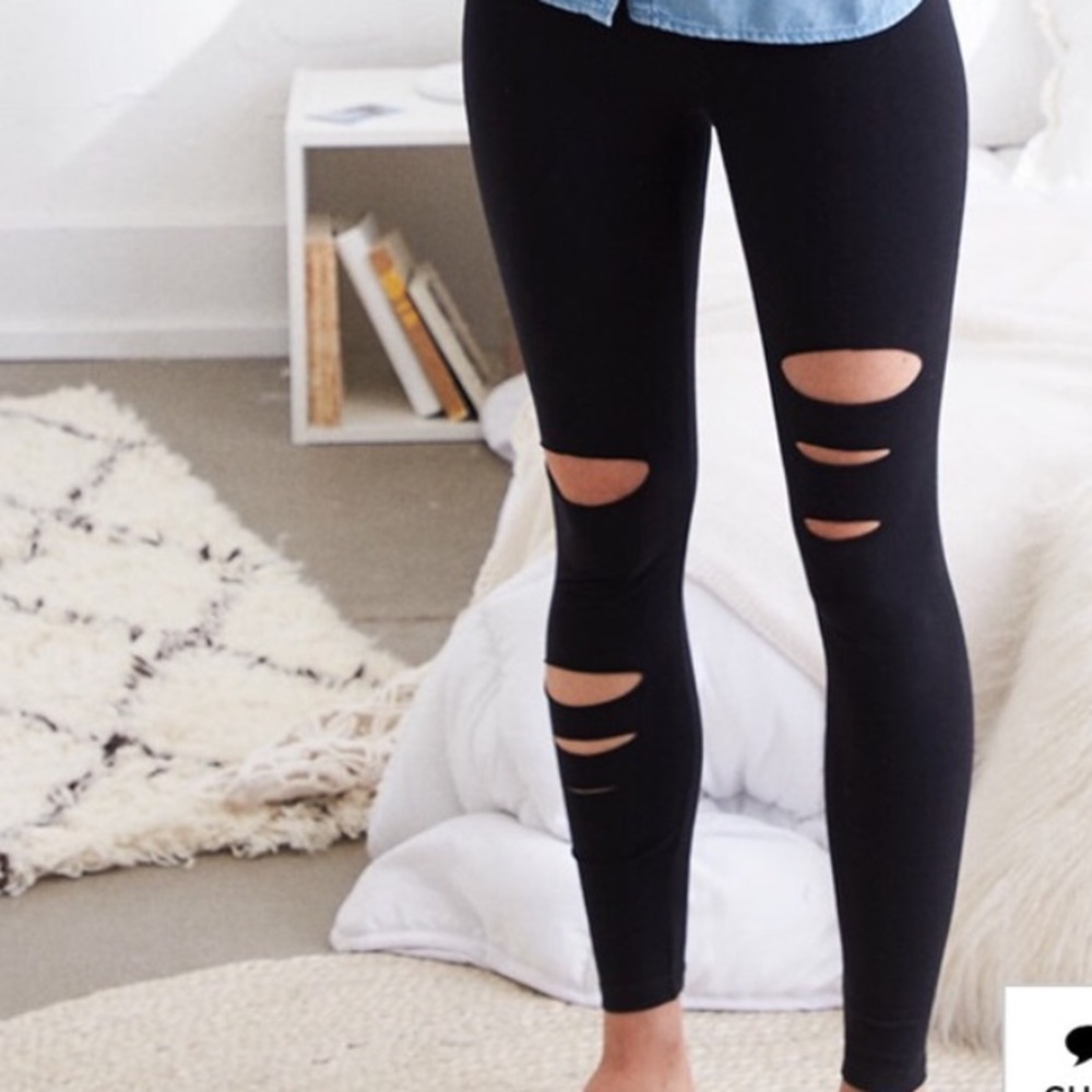 Aerie size L chill.play.move leggings with slits